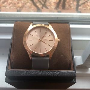 Women’s micheal kors watch